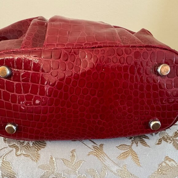 Sisti Italian Red Croc-Embossed Patent Leather Shoulder Bag - Picture 3 of 14